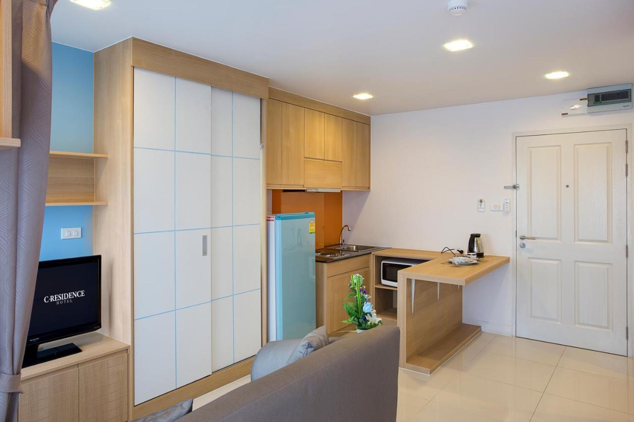 C-House & Residence Hotel Amata City Pluak Daeng Экстерьер фото