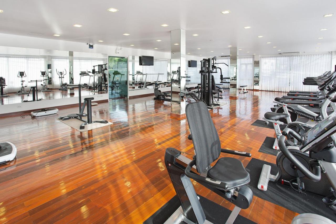 C-House & Residence Hotel Amata City Pluak Daeng Экстерьер фото